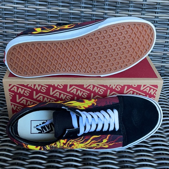 Vans Old Skool Samurai Rising Black/True White MENS - Picture 2 of 16